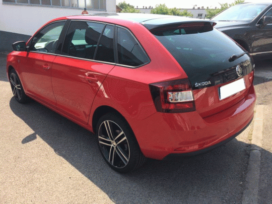 Skoda rapid space back 